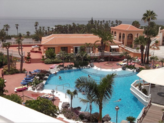 Duplex for sale in Tenerife Royal Gardens, Playa de Las Americas